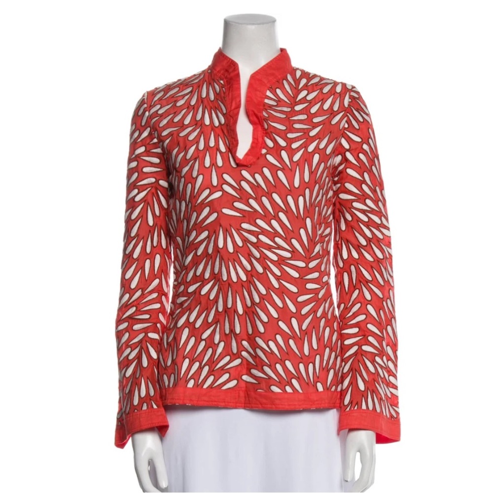 Tory Burch Blouse
Pink
Printed
Embroidered Accent
Long Sleeve with V-Neck